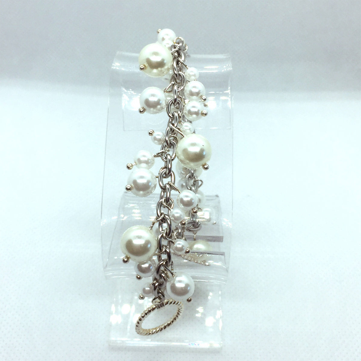 Glass Pearl Bracelet